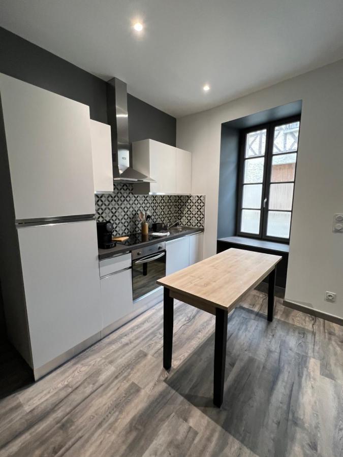 Appartement 4 Personnes Centre De Condom Ngoại thất bức ảnh